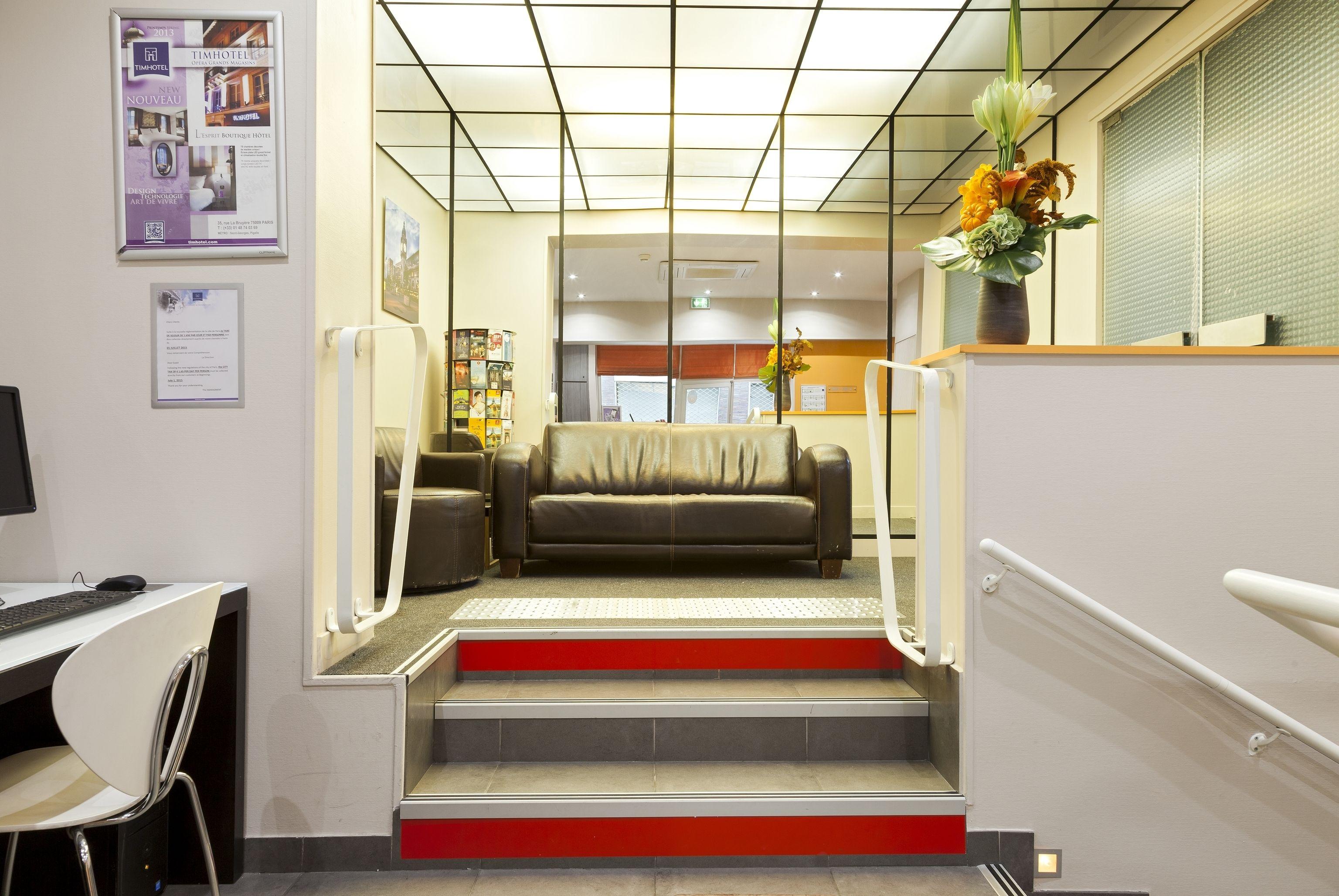 Hotel Timhotel Gare De Lyon 3*