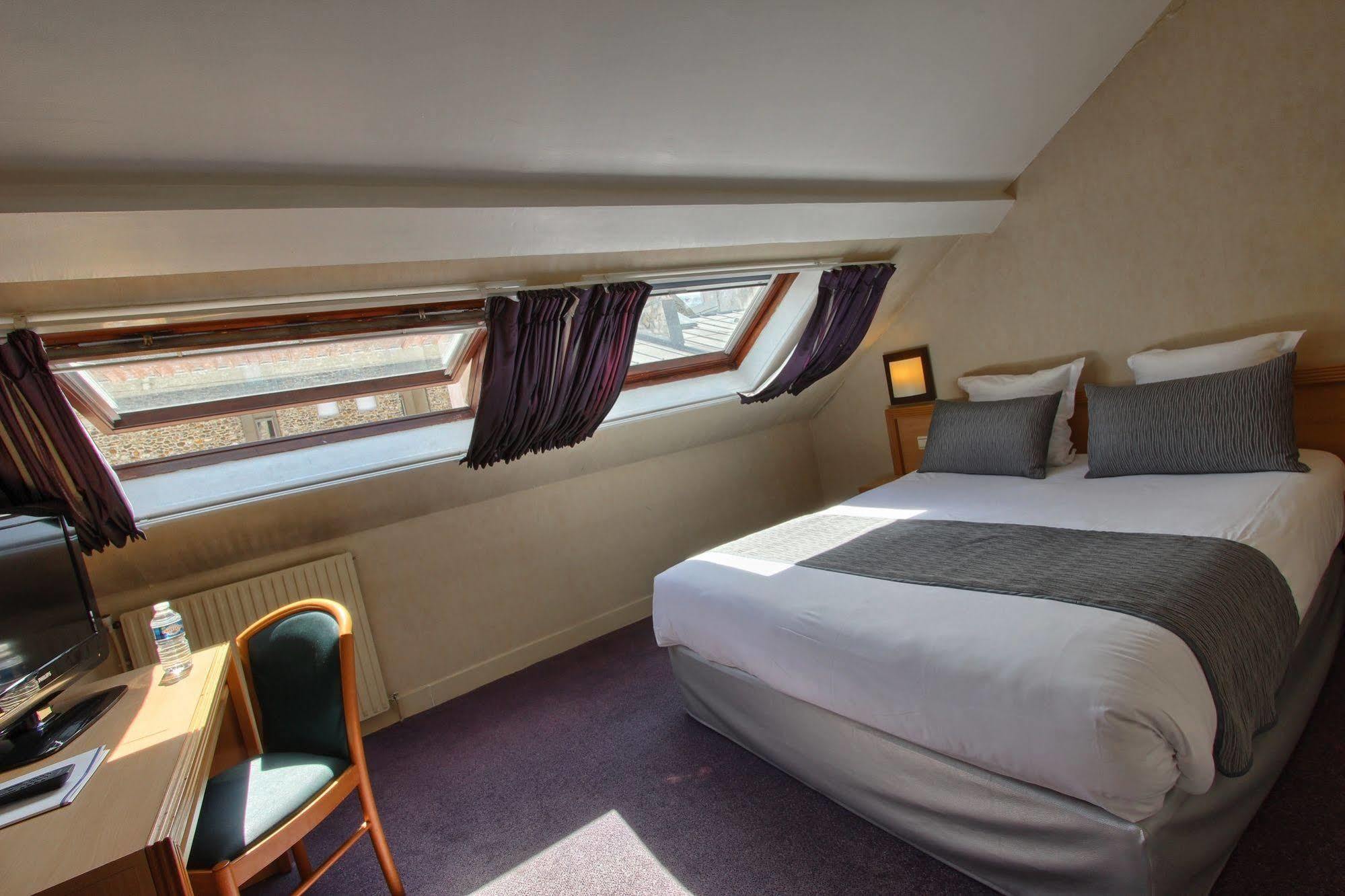 Hotel Timhotel Gare De Lyon 3*