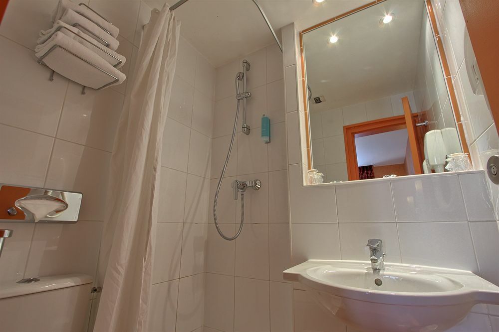 Hotel Timhotel Gare De Lyon 3*